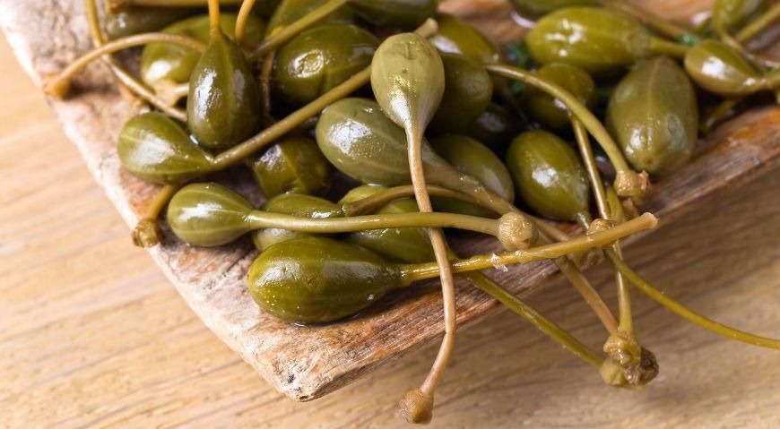Discover Capersmed Caperberries